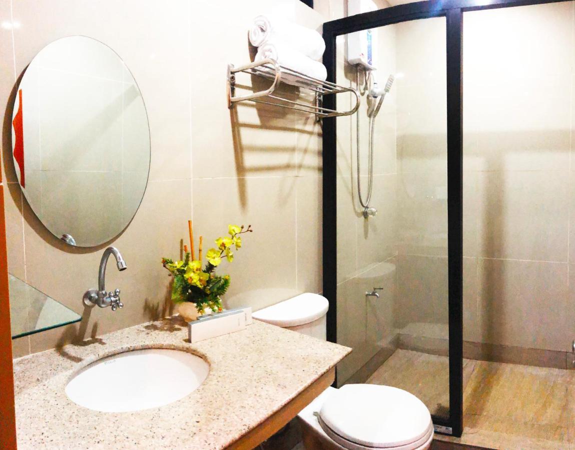 Klir Waterpark Resort And Hotels Guiguinto Екстер'єр фото