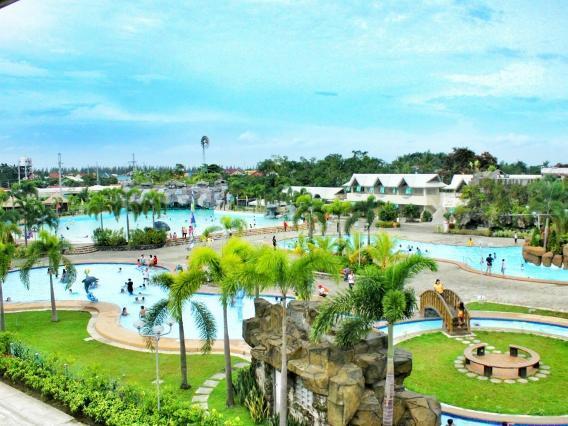 Klir Waterpark Resort And Hotels Guiguinto Екстер'єр фото